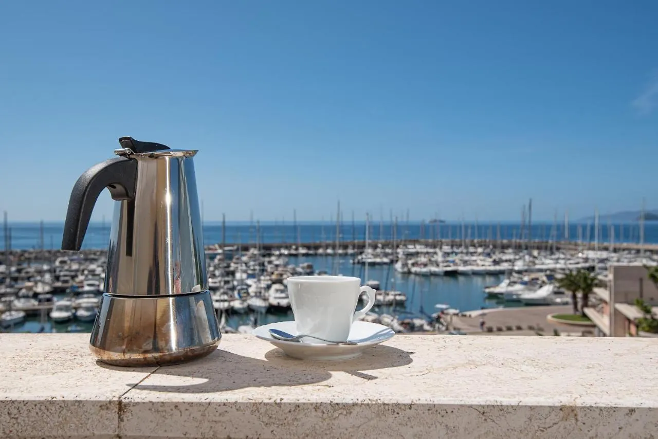 Residence Marina Salivoli Piombino Aparthotel