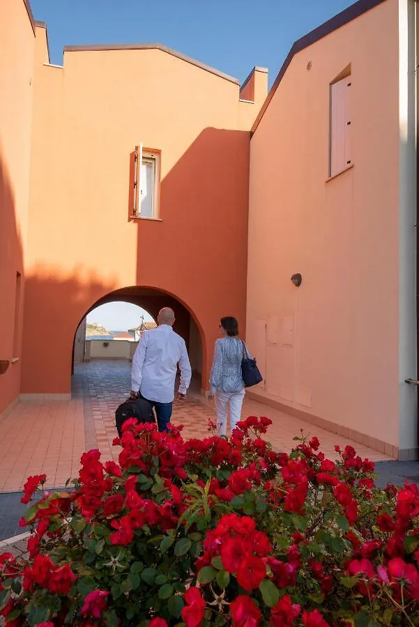 ** Aparthotel Residence Marina Salivoli Piombino Italien