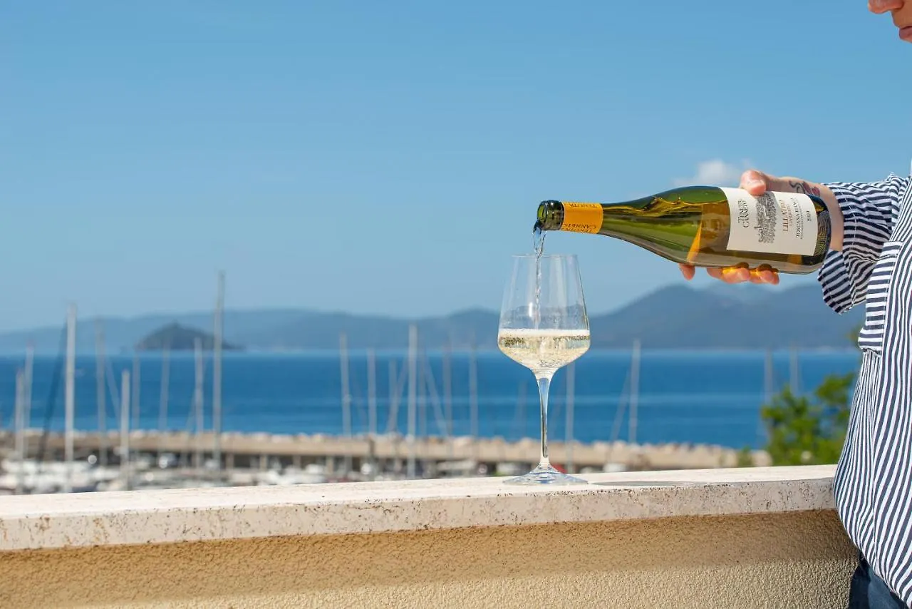 ** Aparthotel Residence Marina Salivoli Piombino Italien